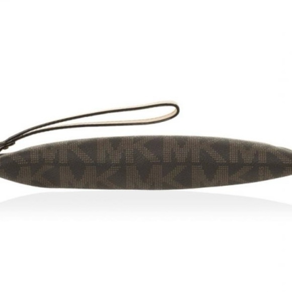 MICHAEL Michael Kors Brown Monogram Large Wristlet MSRP $98